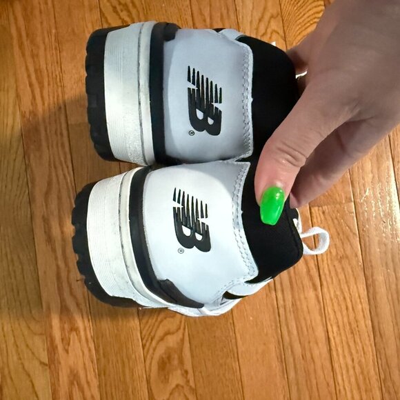 New Balance Unisex BB550 Black & White M10.5/W12 - Picture 7 of 9